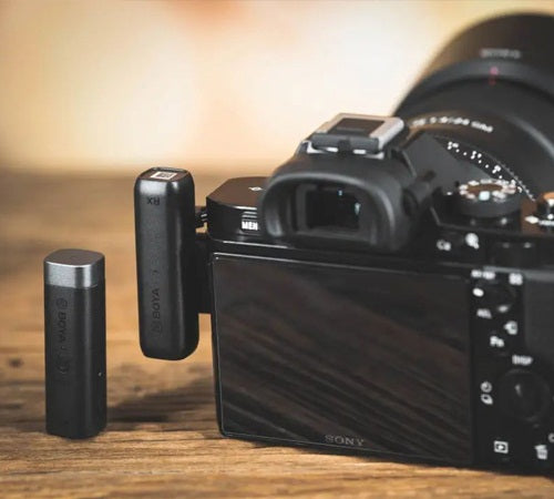 Buy BOYU BY-WM3D 2.4GHz Wireless Microphone for iOS from Vmart in Pakistan