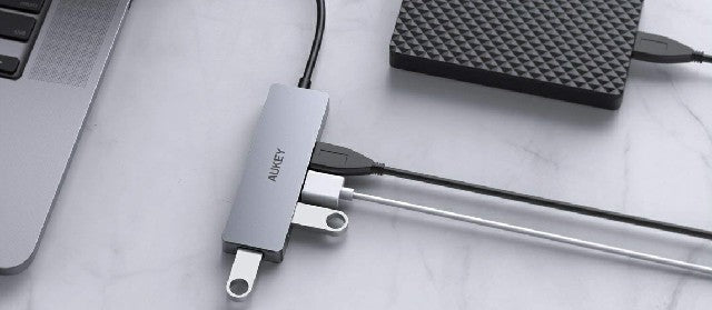Buy Aukey 4-Port USB 3.0 Hub from Vmart in Pakistan