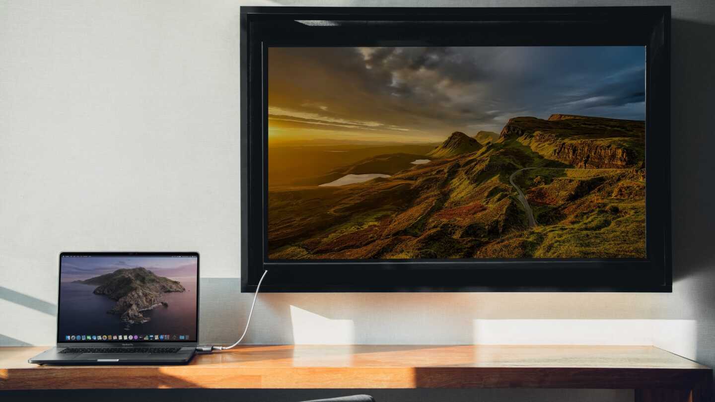 Buy Moshi USB-C to HDMI Adapter with Charging - Titanium Gray from Vmart in Pakistan