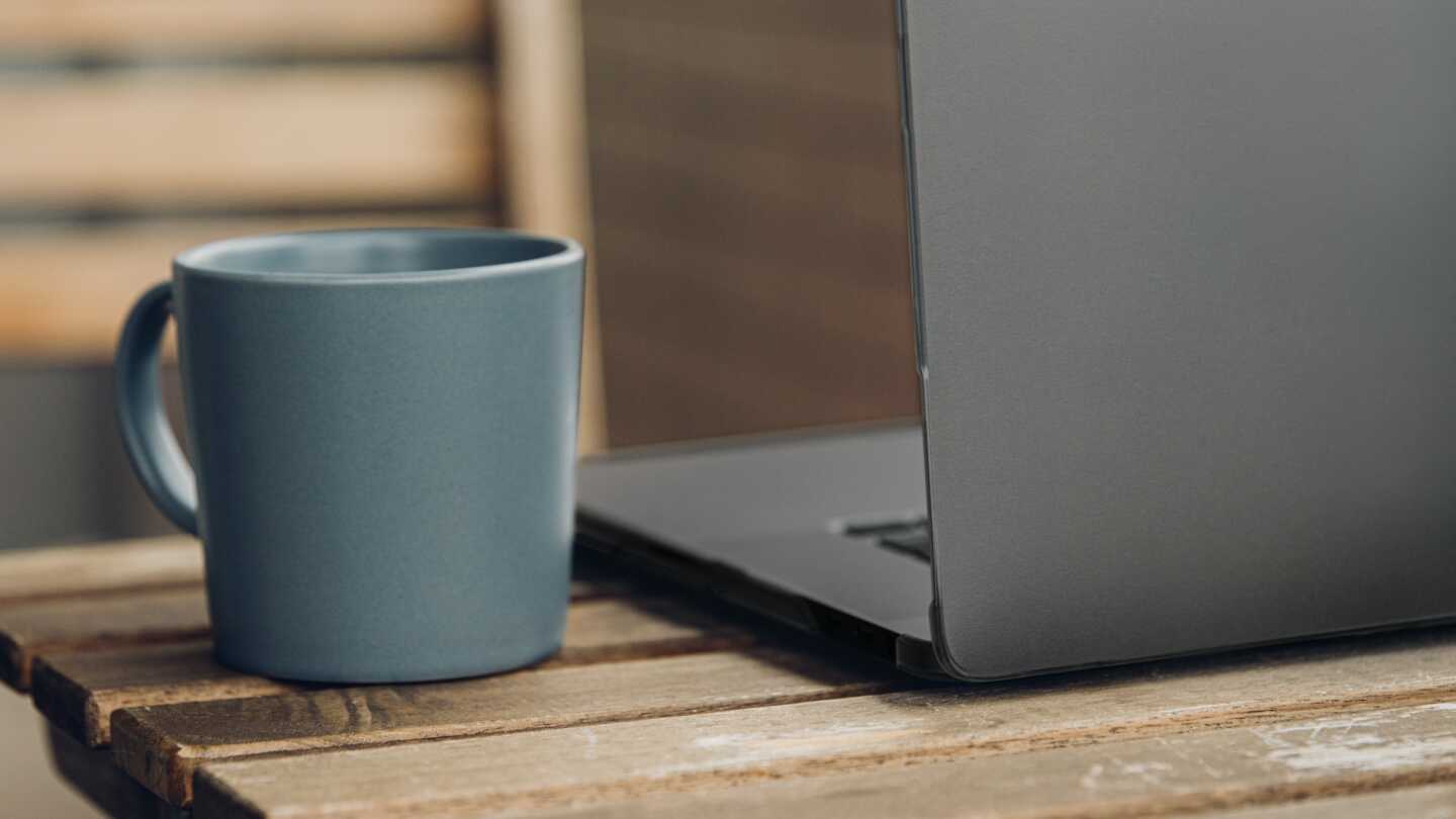 Buy Moshi iGlaze Hardshell Case Stealth Black for MacBook Pro 16 from Vmart in Pakistan