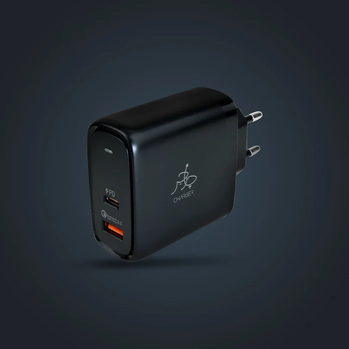 Buy Taar Fusion Dual Boost PD 45W Charger (C to C Cable Included) from Vmart in Pakistan