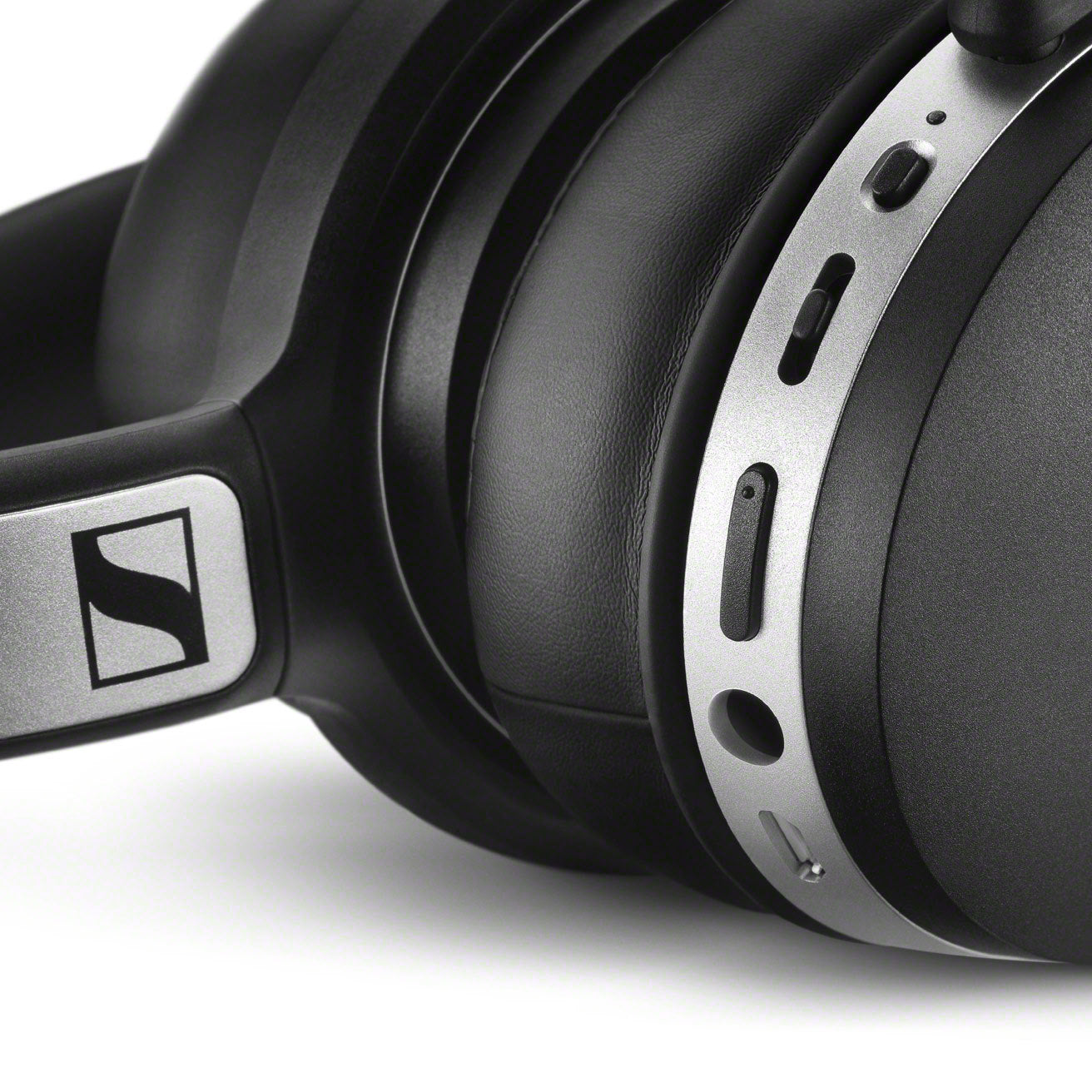 Buy Sennheiser HD 4.50BTNC Bluetooth Wireless Headphones with Active Noise Cancellation from Vmart in Pakistan
