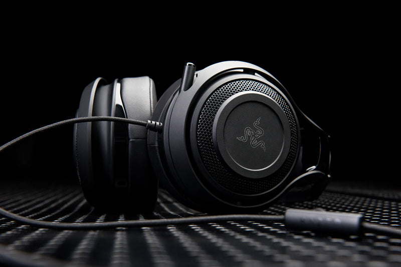 Buy Razer ManO'War 7.1 Wired PC Gaming Headset from Vmart in Pakistan