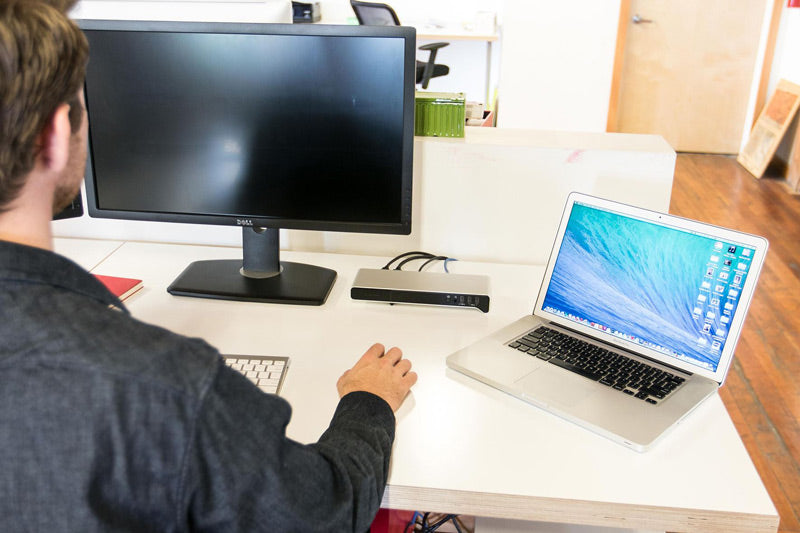 Buy Targus Dual Video Universal Docking Station - Black from Vmart in Pakistan