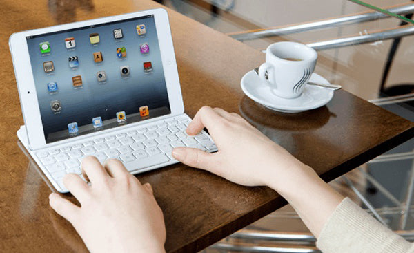 Buy Logitech Ultrathin Keyboard Cover for iPad Mini (White) from Vmart in Pakistan