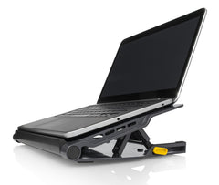Buy Targus Chill Mat + 4 Port USB Hub from Vmart in Pakistan