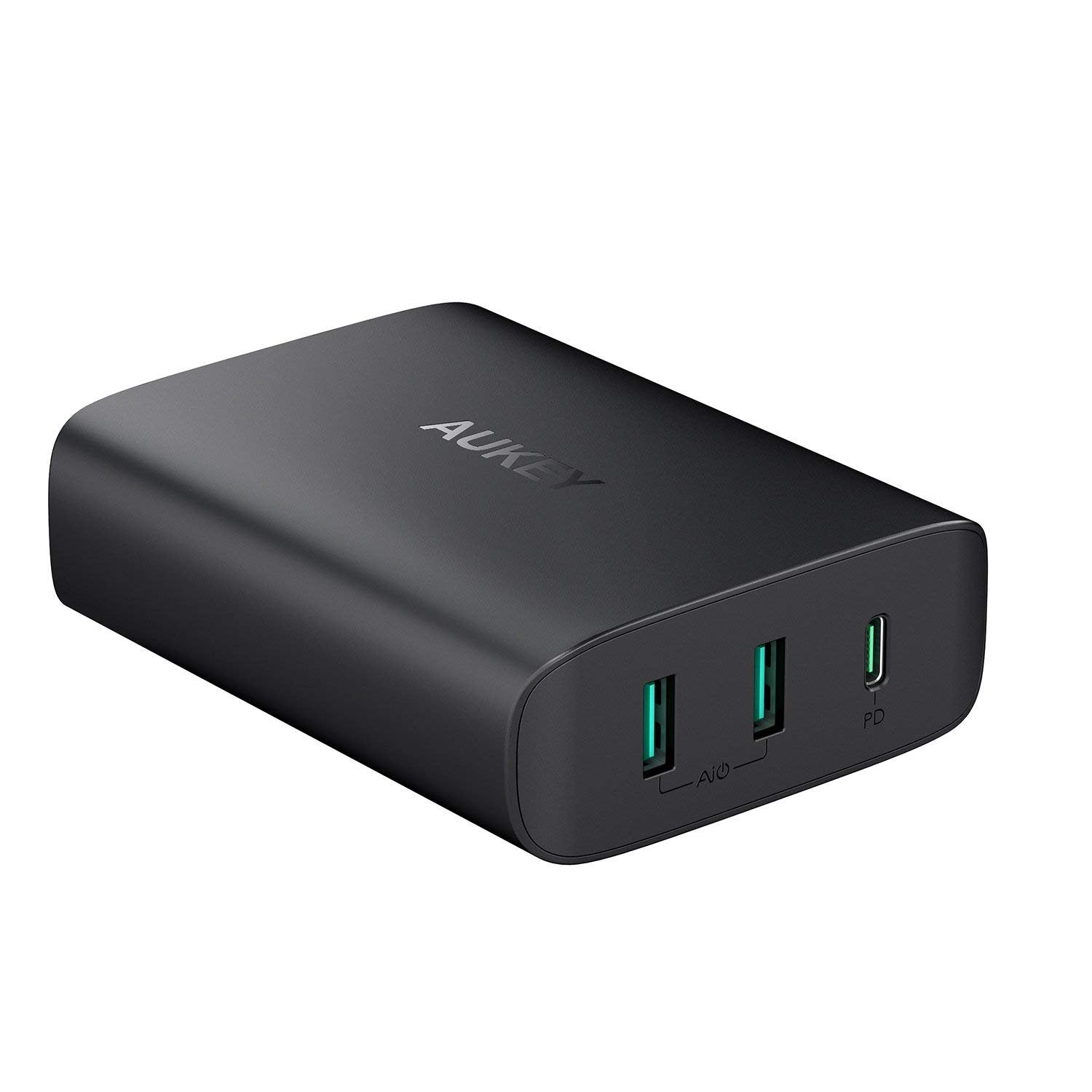 Aukey 3-Ports USB Charging Station With 60W Power Delivery