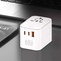 Ldnio Z6 3 USB Ports 65W GaN Travel Adapter