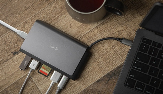 Moshi Symbus Mini 7 in 1 portable USB C hub Titanium Gray