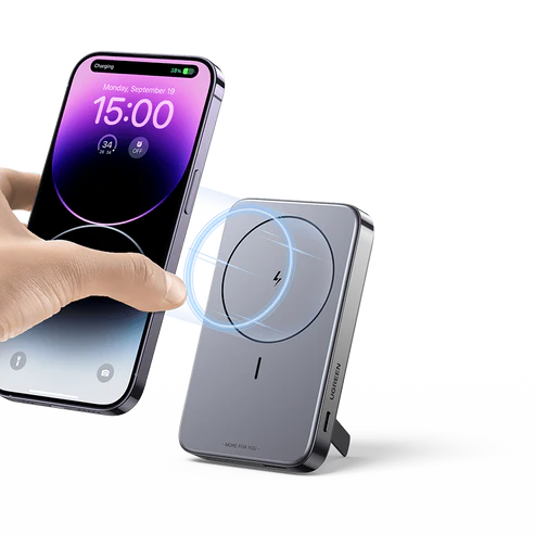 Buy Ugreen 15086 Magnetic Power Bank 10000mAh from Vmart in Pakistan