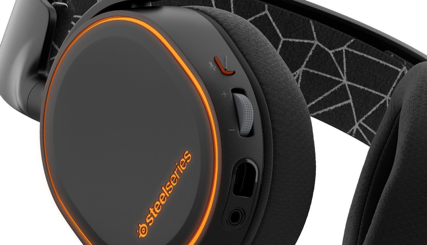 SteelSeries Arctis 5 7.1 Surround RGB Gaming Headset