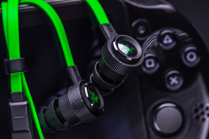 Razer Hammerhead Pro V2 In-Ear Headphones with Mic and In-Line Remote