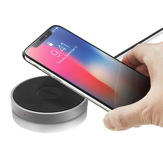 Buy Spigen F306W Wireless Fast Charger for all Qi Certified Devices from Vmart in Pakistan