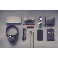Buy Targus Aluminium Series Lightning to USB Cable - Black from Vmart in Pakistan