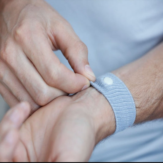 Buy Travel Blue Comfort Bands from Vmart in Pakistan